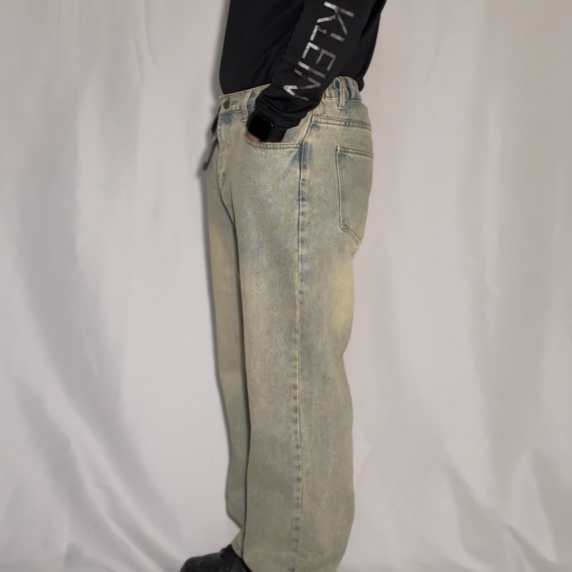 Wide-Leg Washed Detroit Jeans